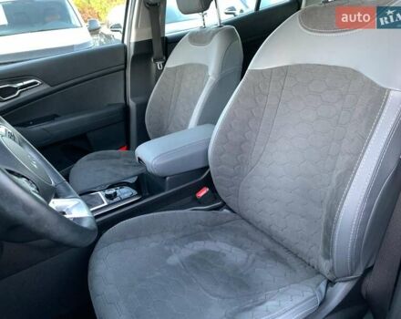 Белый Киа Sportage, объемом двигателя 2 л и пробегом 13 тыс. км за 28290 $, фото 31 на Automoto.ua
