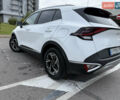 Киа Sportage 2023 в Киеве на Automoto.ua Белый Киа Sportage, объемом двигателя 2 л и пробегом 27 тыс. км за 27950 $, фото 9 на Automoto.ua