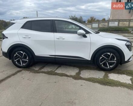 Білий Кіа Sportage, об'ємом двигуна 2 л та пробігом 38 тис. км за 28000 $, фото 5 на Automoto.ua