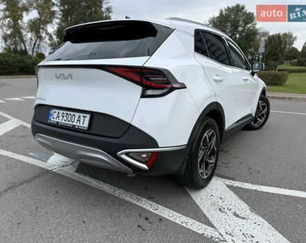 Киа Sportage 2023 в Киеве на Automoto.ua Белый Киа Sportage, объемом двигателя 2 л и пробегом 27 тыс. км за 27950 $, фото 11 на Automoto.ua