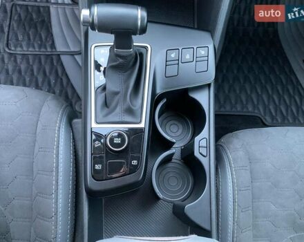 Белый Киа Sportage, объемом двигателя 2 л и пробегом 13 тыс. км за 28290 $, фото 35 на Automoto.ua