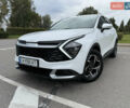 Киа Sportage 2023 в Киеве на Automoto.ua Белый Киа Sportage, объемом двигателя 2 л и пробегом 27 тыс. км за 27950 $, фото 1 на Automoto.ua