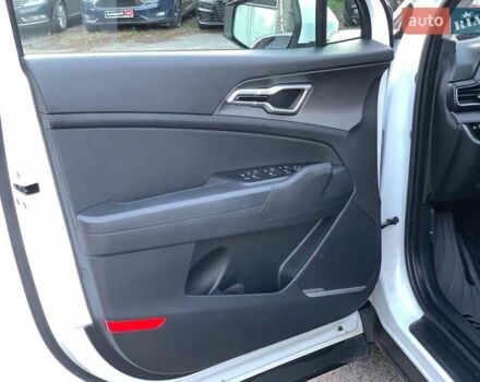 Белый Киа Sportage, объемом двигателя 2 л и пробегом 13 тыс. км за 28290 $, фото 18 на Automoto.ua