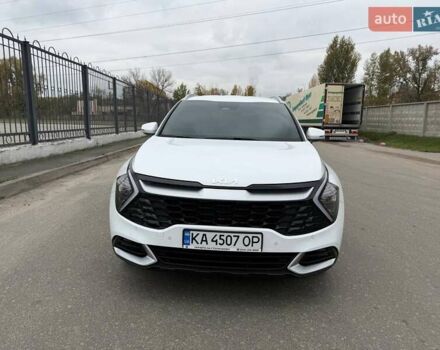 Киа Sportage 2023 в Киеве на Automoto.ua Белый Киа Sportage, объемом двигателя 1.6 л и пробегом 11 тыс. км за 26999 $, фото 4 на Automoto.ua