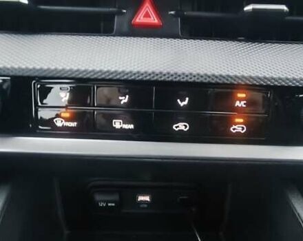 Білий Кіа Sportage, об'ємом двигуна 2 л та пробігом 12 тис. км за 28000 $, фото 27 на Automoto.ua