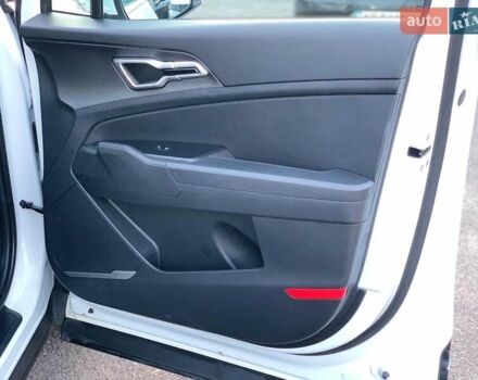 Белый Киа Sportage, объемом двигателя 2 л и пробегом 13 тыс. км за 28290 $, фото 22 на Automoto.ua