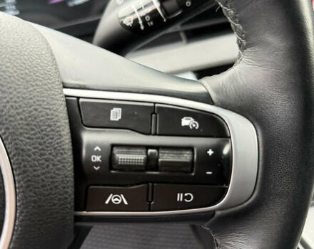 Киа Sportage 2023 в Киеве на Automoto.ua Белый Киа Sportage, объемом двигателя 2 л и пробегом 27 тыс. км за 27950 $, фото 23 на Automoto.ua