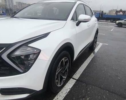 Білий Кіа Sportage, об'ємом двигуна 2 л та пробігом 12 тис. км за 28000 $, фото 3 на Automoto.ua