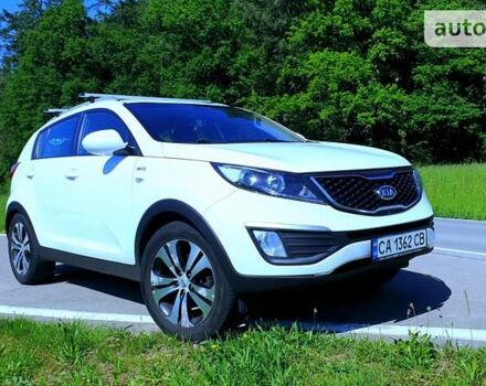 Белый Киа Sportage, объемом двигателя 2 л и пробегом 179 тыс. км за 9500 $, фото 1 на Automoto.ua