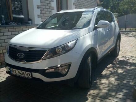 Білий Кіа Sportage, об'ємом двигуна 2 л та пробігом 256 тис. км за 13500 $, фото 1 на Automoto.ua