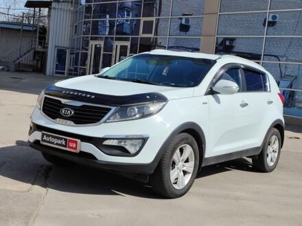 Білий Кіа Sportage, об'ємом двигуна 2 л та пробігом 194 тис. км за 10790 $, фото 1 на Automoto.ua