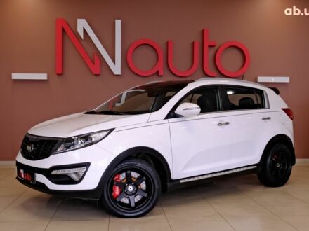 Белый Киа Sportage, объемом двигателя 2 л и пробегом 126 тыс. км за 12900 $, фото 1 на Automoto.ua