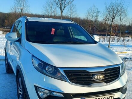 Кіа Sportage 2011 у Ирпене на Automoto.ua Білий Кіа Sportage, об'ємом двигуна 2 л та пробігом 181 тис. км за 13000 $, фото 1 на Automoto.ua