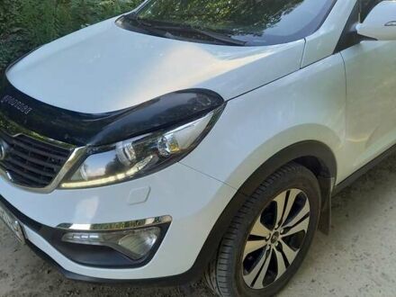 Кіа Sportage 2011 у Хмельнике на Automoto.ua Білий Кіа Sportage, об'ємом двигуна 1.69 л та пробігом 255 тис. км за 12050 $, фото 1 на Automoto.ua