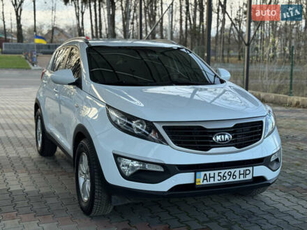 Белый Киа Sportage, объемом двигателя 1.7 л и пробегом 170 тыс. км за 12800 $, фото 1 на Automoto.ua