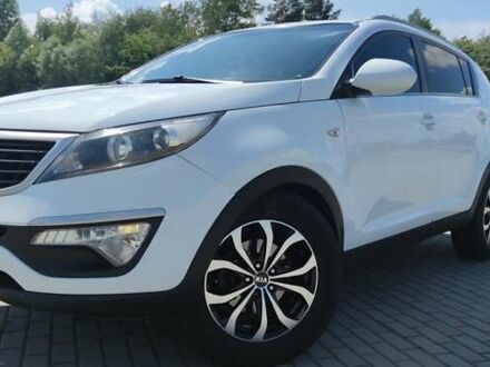 Белый Киа Sportage, объемом двигателя 1.69 л и пробегом 151 тыс. км за 14100 $, фото 1 на Automoto.ua