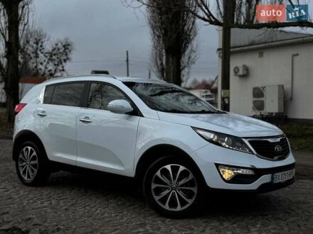 Білий Кіа Sportage, об'ємом двигуна 1.69 л та пробігом 194 тис. км за 10995 $, фото 1 на Automoto.ua