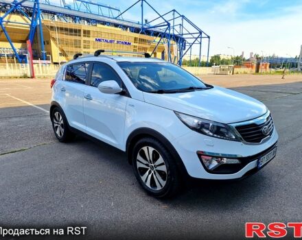 Белый Киа Sportage, объемом двигателя 2 л и пробегом 170 тыс. км за 13200 $, фото 1 на Automoto.ua