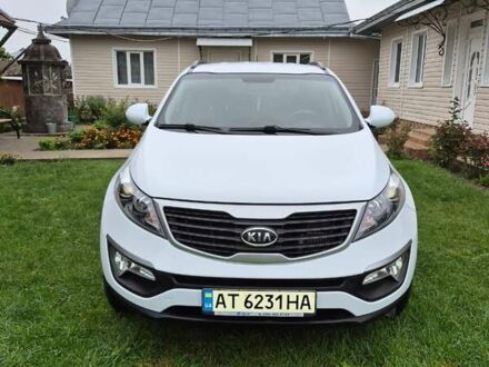Білий Кіа Sportage, об'ємом двигуна 1.69 л та пробігом 98 тис. км за 13300 $, фото 1 на Automoto.ua
