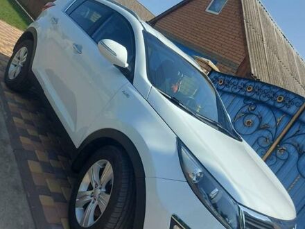 Белый Киа Sportage, объемом двигателя 2 л и пробегом 149 тыс. км за 13700 $, фото 1 на Automoto.ua