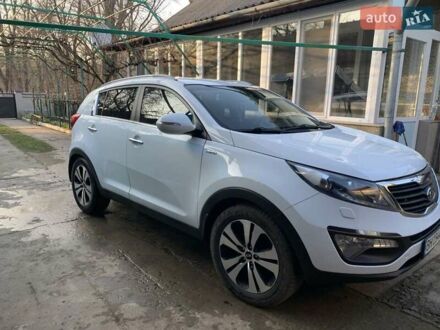 Кіа Sportage 2012 у Тарутине на Automoto.ua Білий Кіа Sportage, об'ємом двигуна 2 л та пробігом 220 тис. км за 14000 $, фото 1 на Automoto.ua