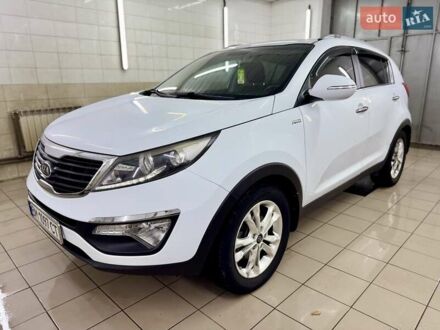 Киа Sportage 2012 в Сумах на Automoto.ua Белый Киа Sportage, объемом двигателя 2 л и пробегом 161 тыс. км за 11499 $, фото 1 на Automoto.ua