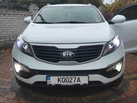 Киа Sportage 2013 в Днепре (Днепропетровске) на Automoto.ua Белый Киа Sportage, объемом двигателя 0 л и пробегом 190 тыс. км за 12300 $, фото 1 на Automoto.ua