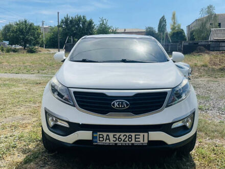 Киа Sportage 2013 в Петрово на Automoto.ua Белый Киа Sportage, объемом двигателя 2 л и пробегом 205 тыс. км за 16000 $, фото 1 на Automoto.ua