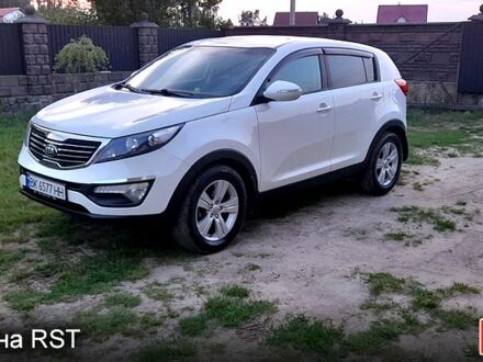 Білий Кіа Sportage, об'ємом двигуна 2.4 л та пробігом 236 тис. км за 13200 $, фото 1 на Automoto.ua