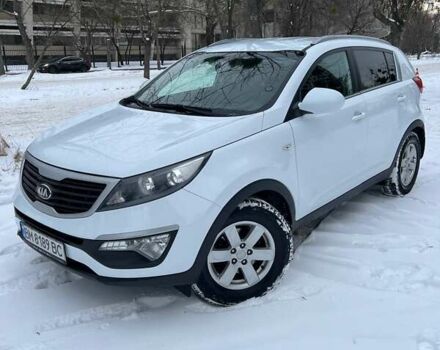 Белый Киа Sportage, объемом двигателя 1.69 л и пробегом 201 тыс. км за 14200 $, фото 1 на Automoto.ua
