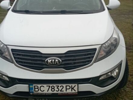 Белый Киа Sportage, объемом двигателя 1.7 л и пробегом 157 тыс. км за 12500 $, фото 1 на Automoto.ua