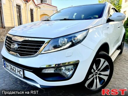 Білий Кіа Sportage, об'ємом двигуна 2 л та пробігом 37 тис. км за 17200 $, фото 1 на Automoto.ua