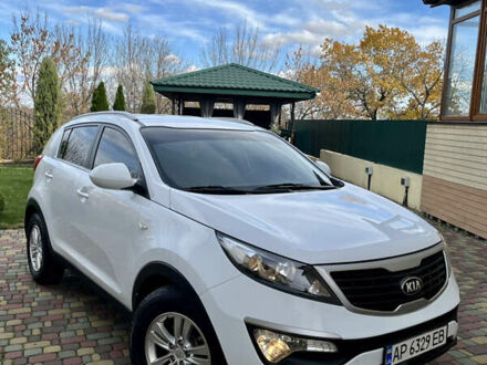Белый Киа Sportage, объемом двигателя 1.7 л и пробегом 163 тыс. км за 12850 $, фото 1 на Automoto.ua