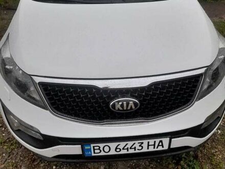 Белый Киа Sportage, объемом двигателя 1.7 л и пробегом 220 тыс. км за 10300 $, фото 1 на Automoto.ua