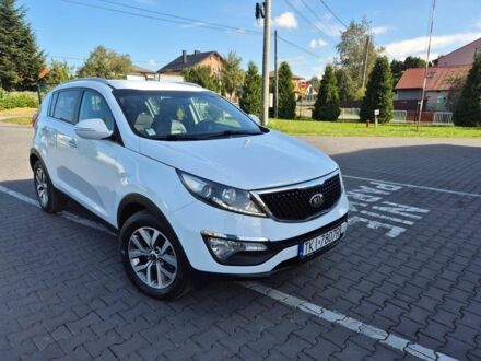Киа Sportage 2014 в Киеве на Automoto.ua Белый Киа Sportage, объемом двигателя 2 л и пробегом 112 тыс. км за 8900 $, фото 1 на Automoto.ua