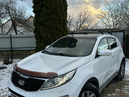 Білий Кіа Sportage, об'ємом двигуна 1.69 л та пробігом 218 тис. км за 14500 $, фото 1 на Automoto.ua