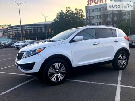 Белый Киа Sportage, объемом двигателя 2.4 л и пробегом 180 тыс. км за 11700 $, фото 1 на Automoto.ua