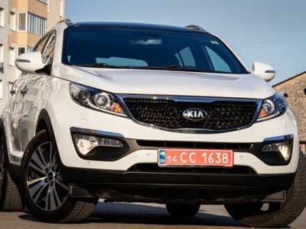 Киа Sportage 2015 в Львове на Automoto.ua Белый Киа Sportage, объемом двигателя 2 л и пробегом 163 тыс. км за 15700 $, фото 1 на Automoto.ua