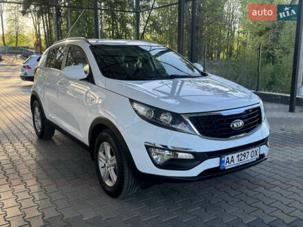Кіа Sportage 2015 у Вінниці на Automoto.ua Білий Кіа Sportage, об'ємом двигуна 1.7 л та пробігом 155 тис. км за 14999 $, фото 1 на Automoto.ua