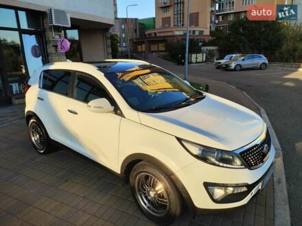 Белый Киа Sportage, объемом двигателя 1.69 л и пробегом 236 тыс. км за 14000 $, фото 1 на Automoto.ua