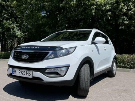 Білий Кіа Sportage, об'ємом двигуна 1.69 л та пробігом 139 тис. км за 13200 $, фото 1 на Automoto.ua