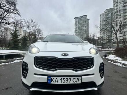 Белый Киа Sportage, объемом двигателя 2 л и пробегом 254 тыс. км за 15000 $, фото 1 на Automoto.ua