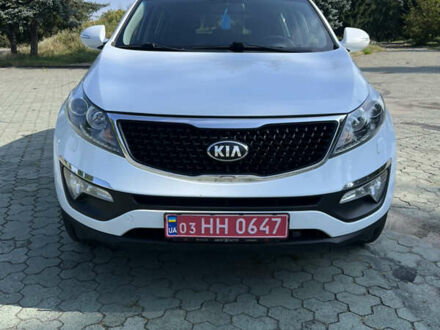 Белый Киа Sportage, объемом двигателя 2 л и пробегом 195 тыс. км за 15000 $, фото 1 на Automoto.ua