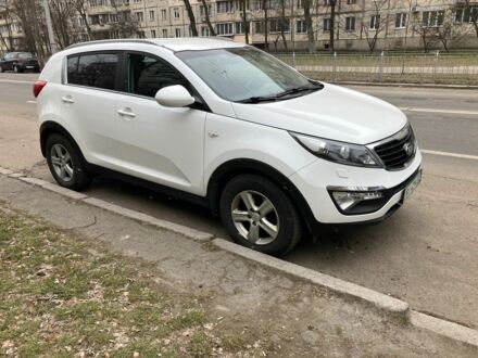 Білий Кіа Sportage, об'ємом двигуна 1.7 л та пробігом 185 тис. км за 11800 $, фото 1 на Automoto.ua