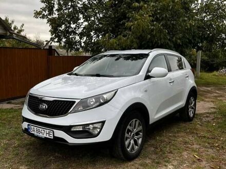 Белый Киа Sportage, объемом двигателя 1.69 л и пробегом 271 тыс. км за 15500 $, фото 1 на Automoto.ua