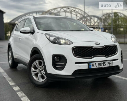 Белый Киа Sportage, объемом двигателя 2 л и пробегом 159 тыс. км за 16900 $, фото 1 на Automoto.ua