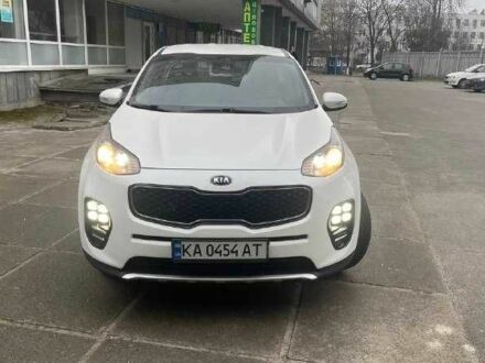 Белый Киа Sportage, объемом двигателя 1.7 л и пробегом 168 тыс. км за 15500 $, фото 1 на Automoto.ua