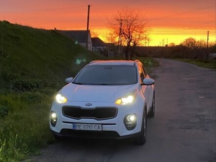 Білий Кіа Sportage, об'ємом двигуна 1.7 л та пробігом 291 тис. км за 13900 $, фото 1 на Automoto.ua