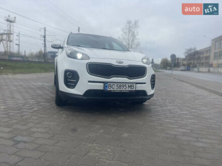 Киа Sportage 2017 в Львове на Automoto.ua Белый Киа Sportage, объемом двигателя 1.69 л и пробегом 210 тыс. км за 15500 $, фото 1 на Automoto.ua