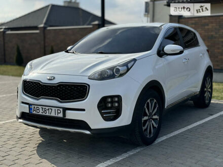 Белый Киа Sportage, объемом двигателя 1.7 л и пробегом 146 тыс. км за 18300 $, фото 1 на Automoto.ua